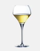 Boîte de 6 verres Open Up Round Chef & Sommelier, conçus pour révéler les arômes des vins rouges et blancs avec un design moderne et élégant.