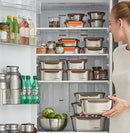 Découvrez la boîte en inox Cuisitan, idéale pour conserver vos aliments frais plus longtemps. Durable, facile à nettoyer et dotée d'un couvercle hermétique, elle s'intègre parfaitement dans votre cuisine. Disponible en plusieurs tailles.