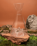 Carafe en verre Alaskan Maker Aiguille du Midi, élégante et inspirée des sommets montagneux.