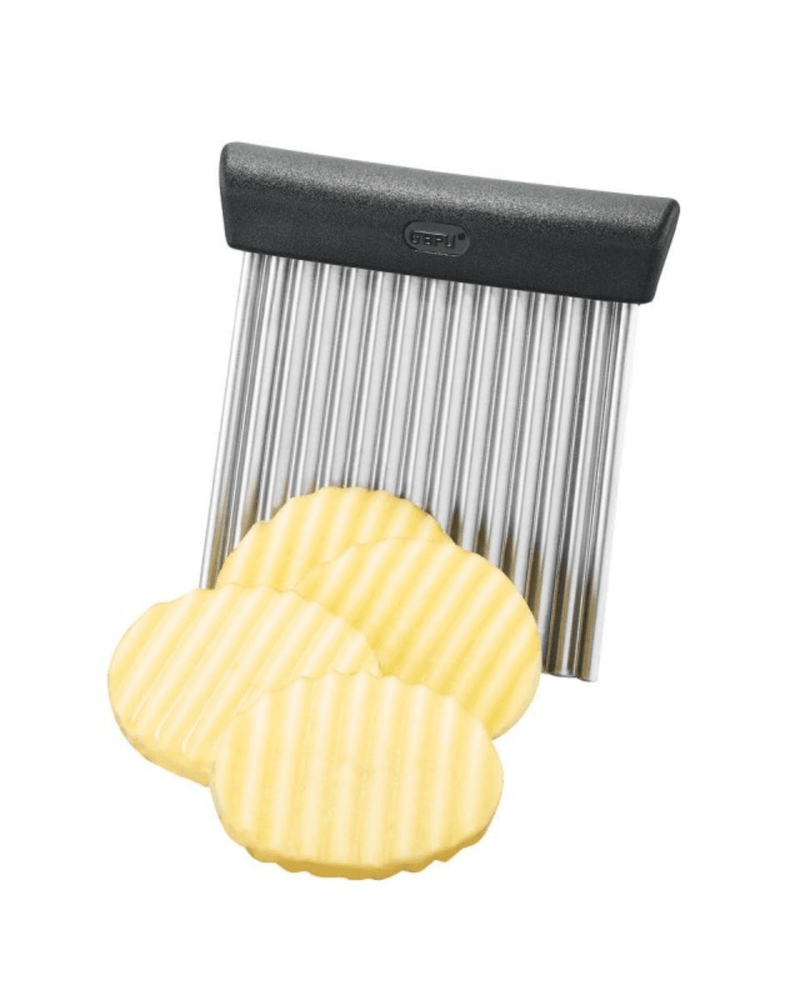 Des chips ondulées réalisées avec la coupe légume GEFU RIFFL