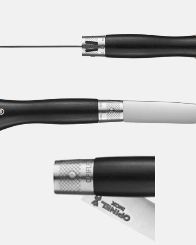 Couteau de poche Opinel Néo6 Opiflex Ébène fermé, illustrant sa compacité et sa légèreté pour un transport facile.
