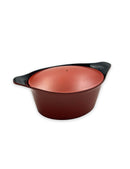Cocotte ovale Cookut de 33 cm en couleur rouge, parfaite pour des plats savoureux et durables.