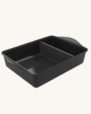 Plat universel Cookut en teinte graphite, avec séparateur breveté pour créer un plat parfaitement adapté à vos recettes.