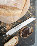 Profil de la lame dentelée 20 cm – couteau à pain Arcos Manhattan