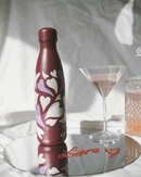 Bouteille design Qwetch Love sans BPA, idéale pour boissons chaudes et froides
