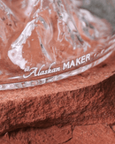 Gravure Alaskan Maker sur carafe à spiritueux – finition artisanale et signature haut de gamme