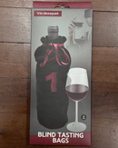 Coffret de 4 étuis de dégustation à l'aveugle Vin Bouquet, conçu pour une expérience de dégustation interactive de 4 bouteilles, parfait pour les soirées entre amis.

