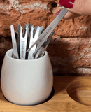 Pic Apéritif Upcycle de Triangle - Accessoire écoresponsable pour piquer olives et tapas