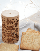 Rouleau à motif Bonhomme pain d'épices pour biscuits personnalisés, en bois naturel.