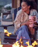 Tumbler Hydro Flask 1180 ml avec poignée pour maintenir les boissons chaudes ou froides.

