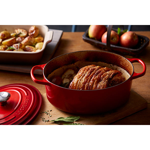 Cocotte fonte le Creuset ovale rouge cerise 31cm