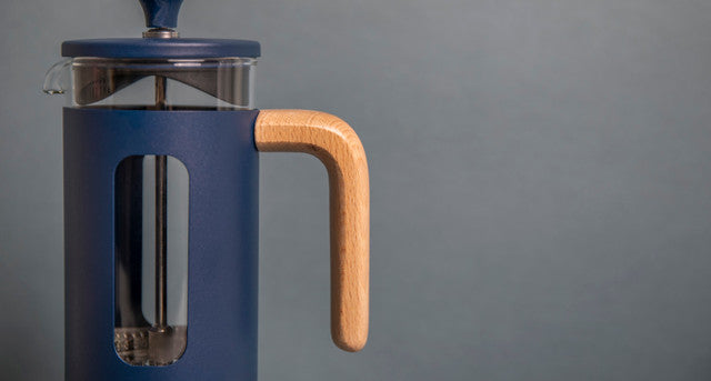Kitchen Craft – Cafetière à Piston avec Poignée Bois et Finition Bleu Marine