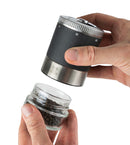 Peugeot Maestro, moulin à poivre manuel avec système U’Select, ajustement précis de la mouture en 6 niveaux, idéal pour épices et poivres.